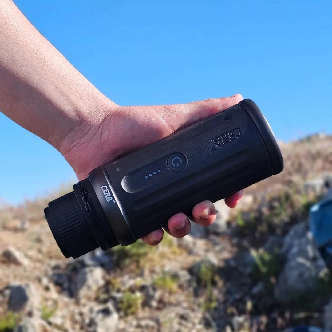 Cera_Portable_Espresso_Machine_Hiking.webp